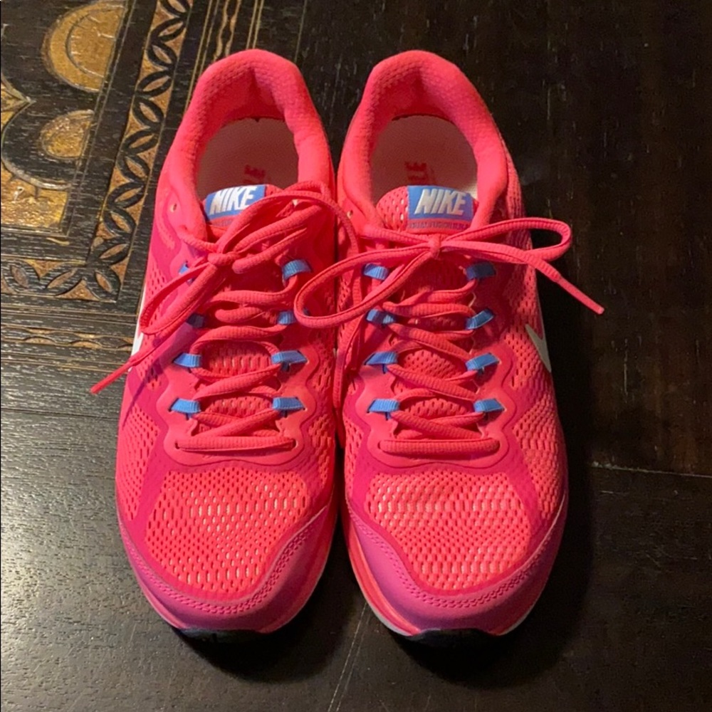 Nike Dual Fusion